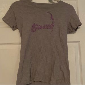 GREY CUFFYS SCOOP NECK!